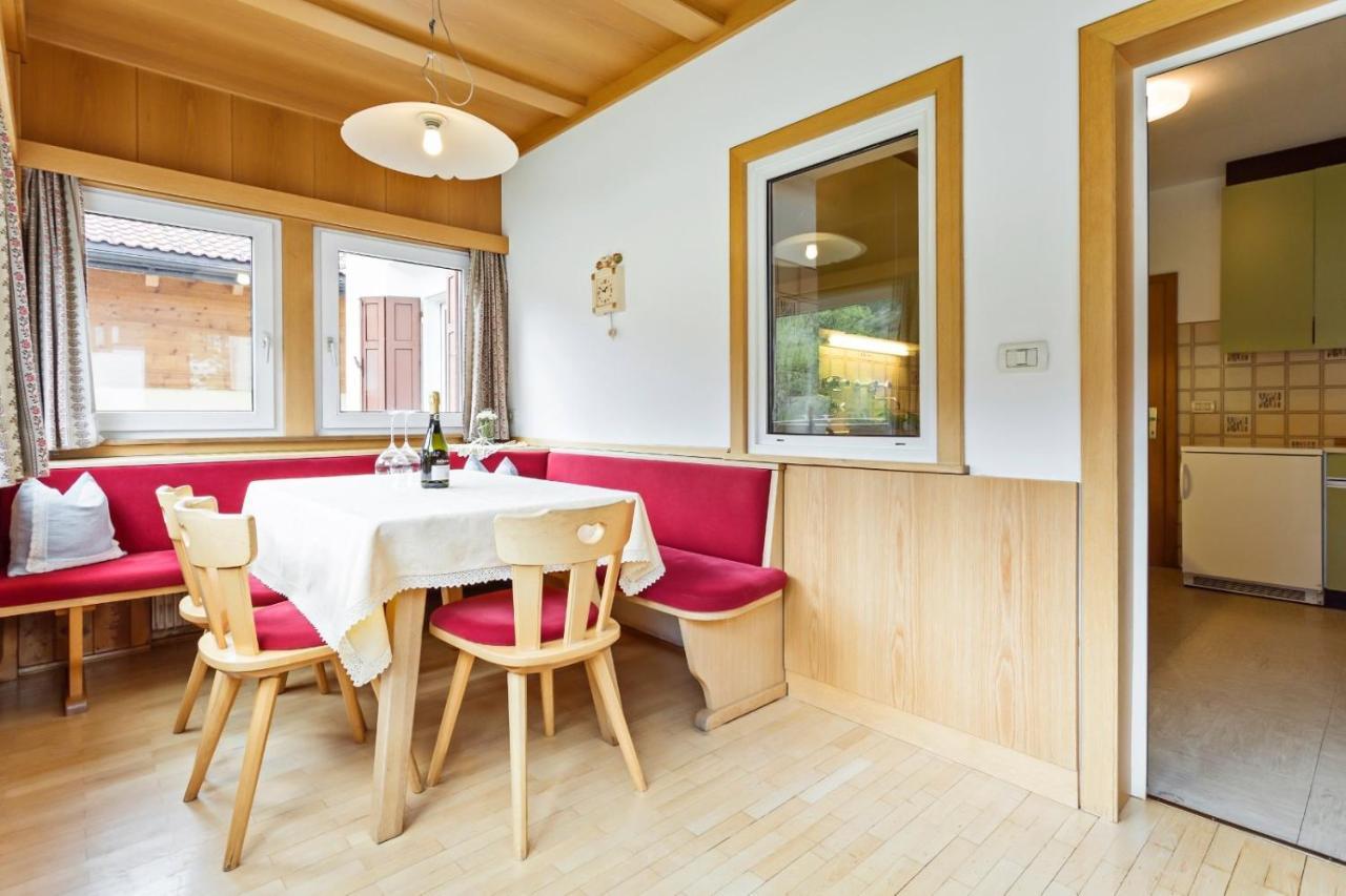 Villa Alpina Apartments Santa Cristina Val Gardena Ngoại thất bức ảnh